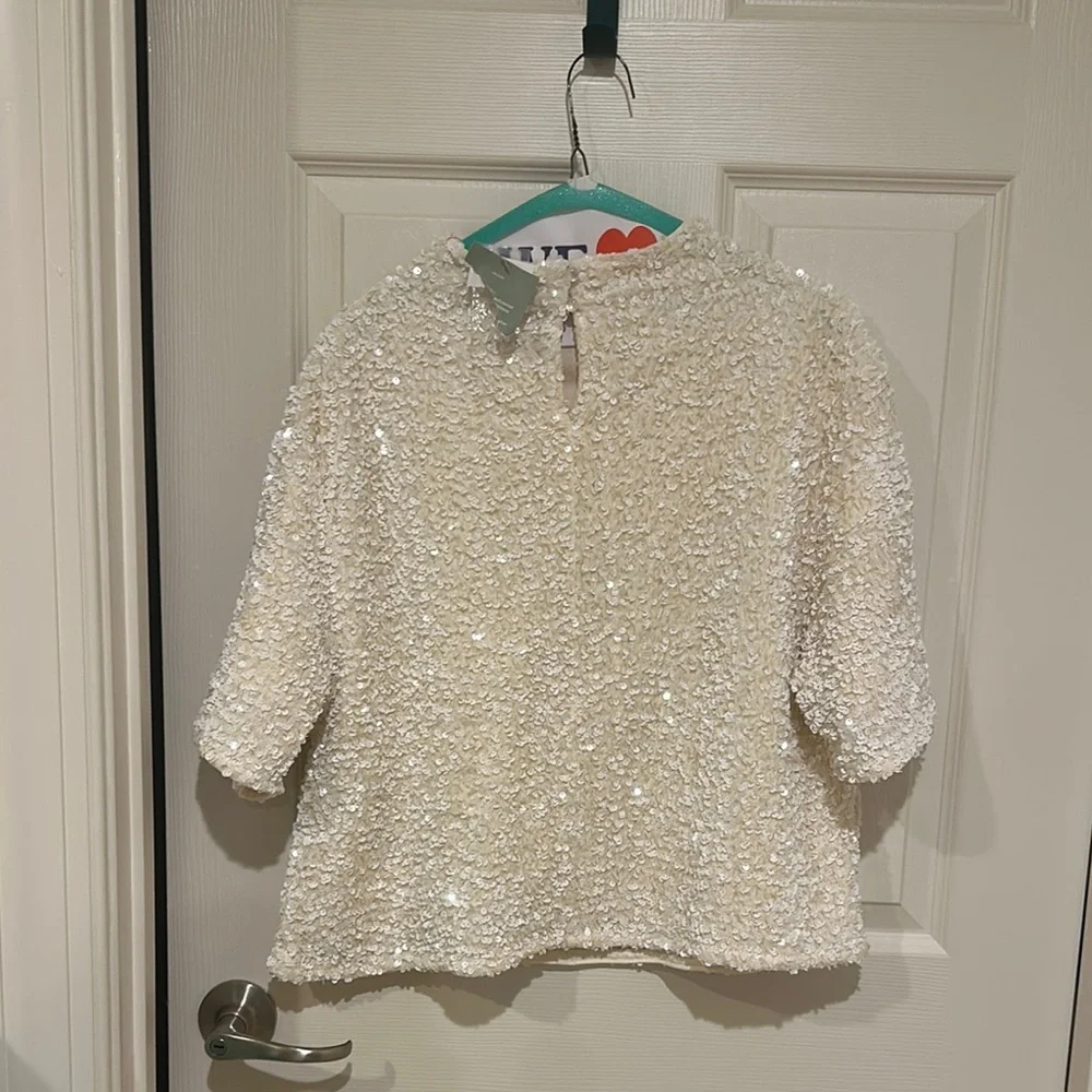 H&M Cream Sequin Boxy Blouse - Picture 2 of 2